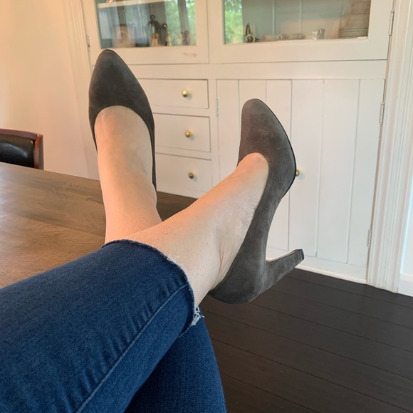 Prada charcoal grey curve arc pumps - Picture 8 of 10